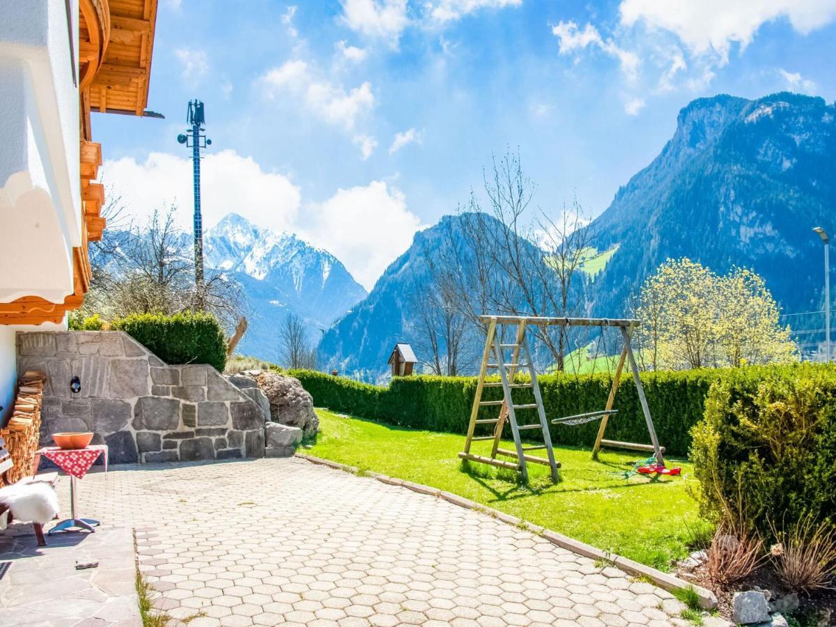 Beautiful Apartment In Ramsau With Balcony Ramsau im Zillertal Exterior foto